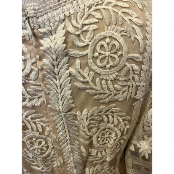 Soieblu •Women 1XL• Ivory Sheer Embroidered Lace Nude Underlay Dress Bell Sleeve - Picture 4 of 8
